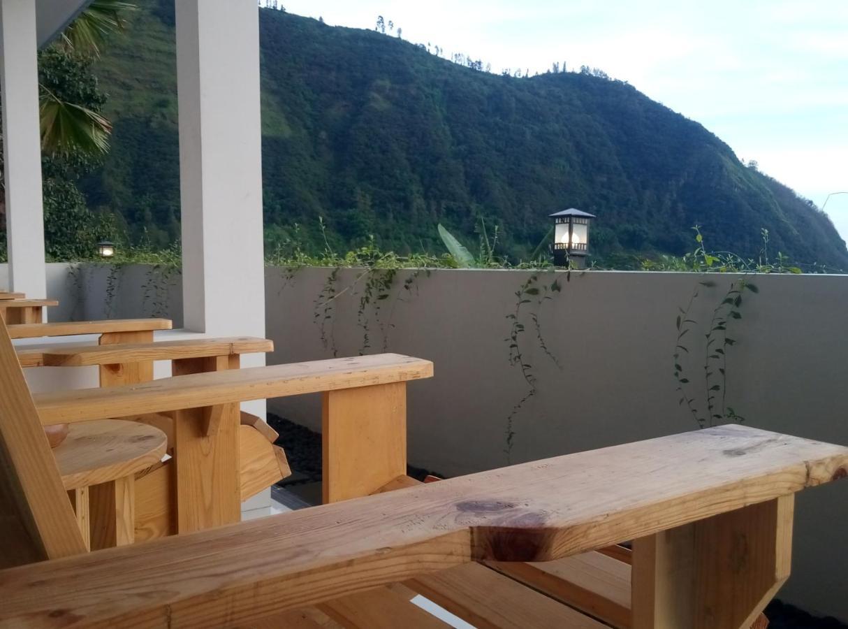 Fredelia Homestay Bromo Exterior foto