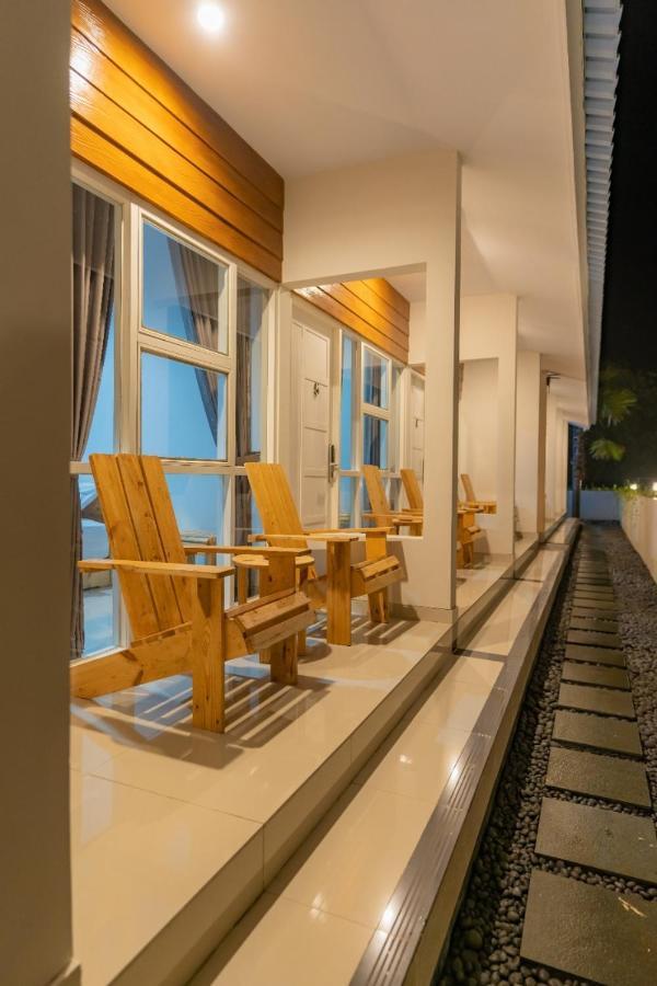 Fredelia Homestay Bromo Exterior foto